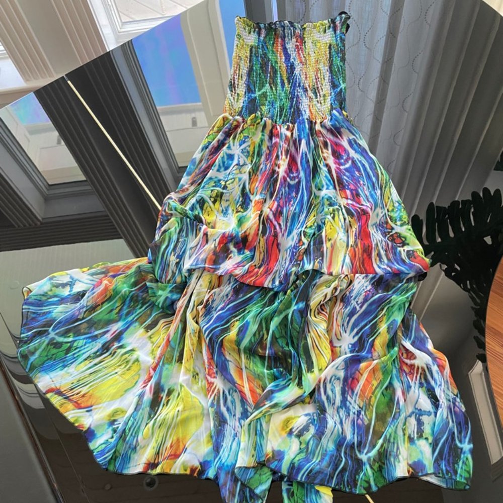 Alberto Makali gown